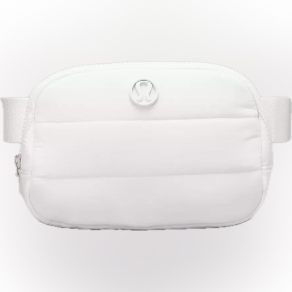 ⚪️Lululemon Everywhere Belt Bag 1L – Wunder Puff White NWT